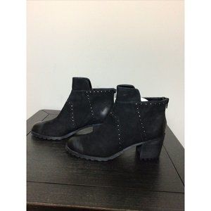Aerosoles Incentive Black Nubuck Ankle Boots,  9.5M NWB